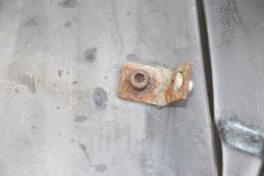 photo de SPRITZSCHUTZ KAWASAKI GPX R WARBIRD 600 (1988 - 1993) - Alternative Perspektive