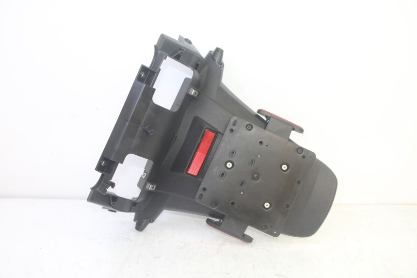 photo de SPRITZSCHUTZ PIAGGIO MP3 HPE 350 (2018 - 2020) - Zoom auf Gebrauchszustand