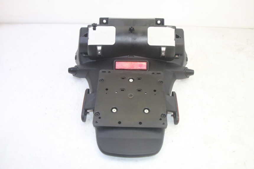 photo de SPRITZSCHUTZ PIAGGIO MP3 HPE 350 (2018 - 2020) - Technische Nahaufnahme