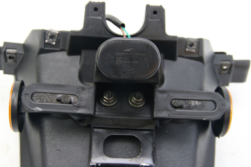 photo de HINTERER KOTFLüGEL REVATTO IMPERATOR 125 (2007 - 2015)