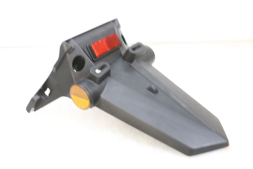 photo de SPRITZSCHUTZ JM MOTORS SANTANA EVO 50 (2024 - 2026) - Details der Befestigungspunkte