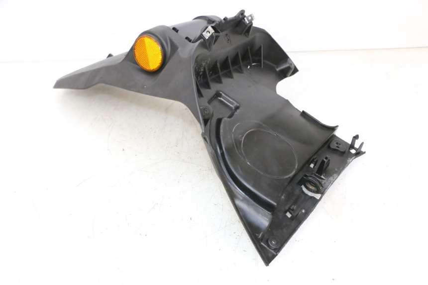 photo de HINTERER KOTFLüGEL JM MOTORS SANTANA 50 (2014 - 2023) - Alternative Perspektive