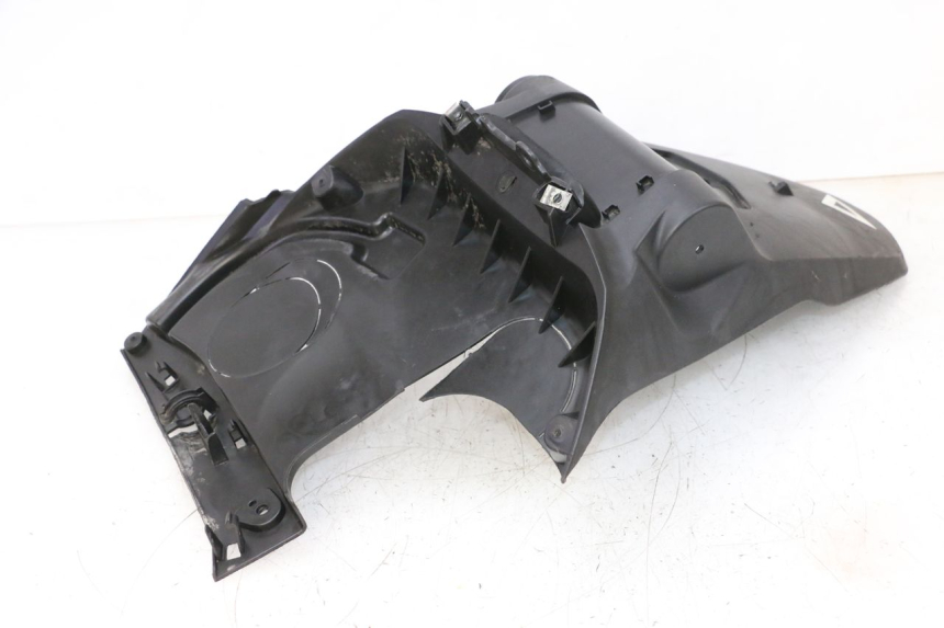 photo de HINTERER KOTFLüGEL JM MOTORS SANTANA 50 (2014 - 2023) - Technische Nahaufnahme