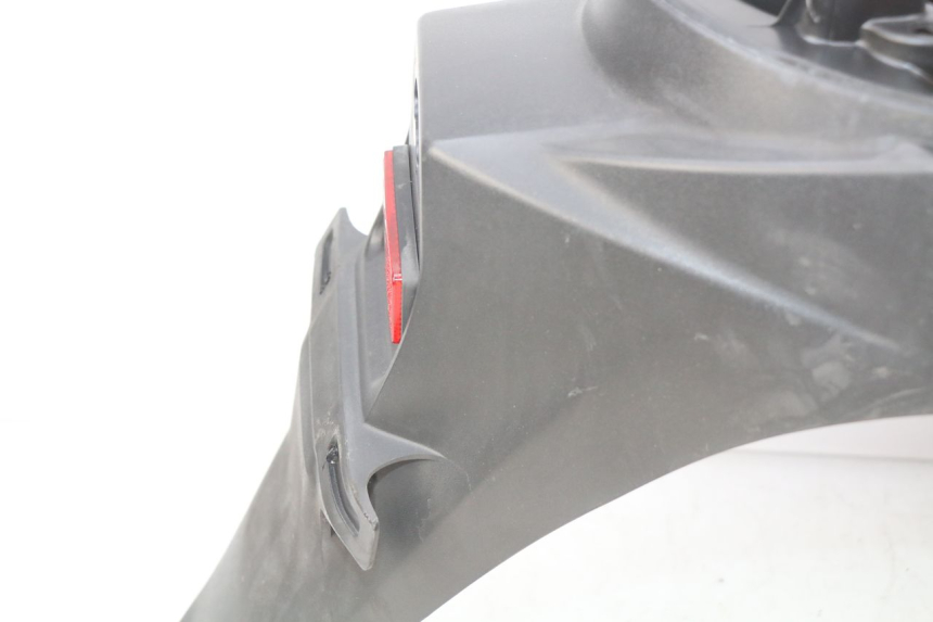 photo de HINTERER KOTFLüGEL SUZUKI SIXTEEN 125 (2008 - 2010)