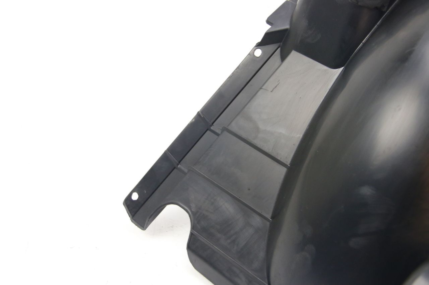 photo de HINTERER KOTFLüGEL SUZUKI SIXTEEN 125 (2008 - 2010)