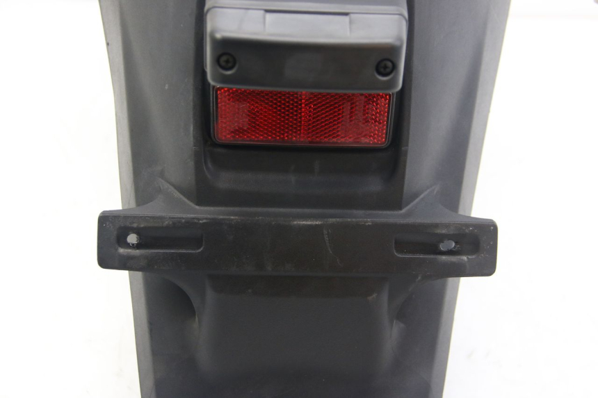 photo de HINTERER KOTFLüGEL SUZUKI SIXTEEN 125 (2008 - 2010)