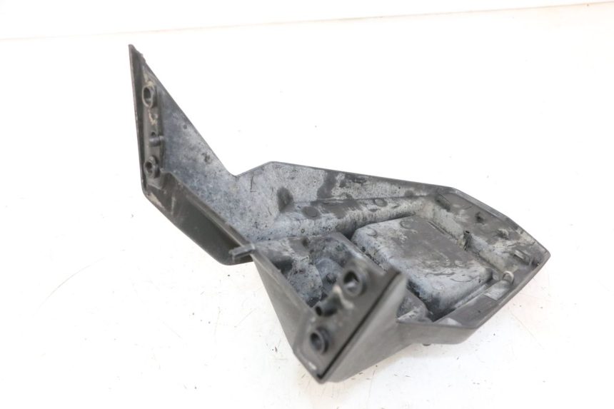 photo de SPRITZSCHUTZ PEUGEOT SPEEDFIGHT 4 4T EFI 50 (2021 - 2025) - Detailansicht des Bauteils