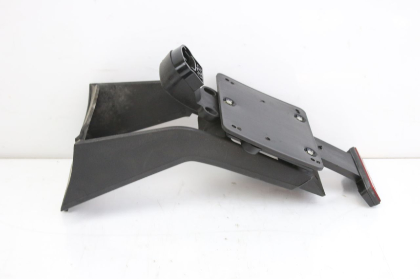 photo de HINTERER KOTFLüGEL APRILIA SR R 2T LC 50 (2018 - 2021)