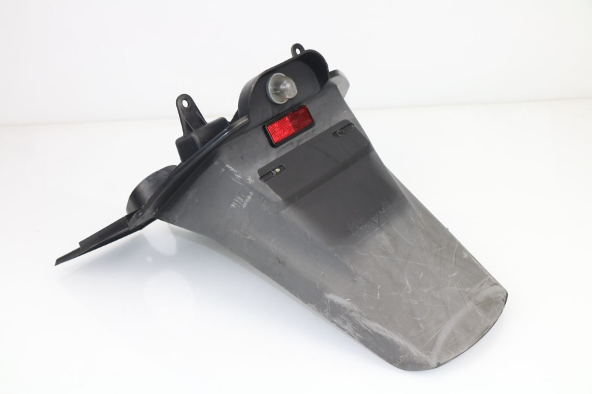 photo de SPRITZSCHUTZ SUZUKI UH BURGMAN 125 (2002 - 2006)