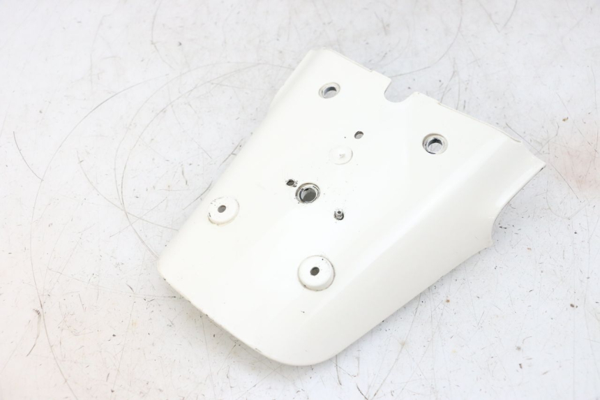 photo de SPRITZSCHUTZ PIAGGIO VESPA GTS SUPER IE 125 (2009 - 2016) - Details der Befestigungspunkte