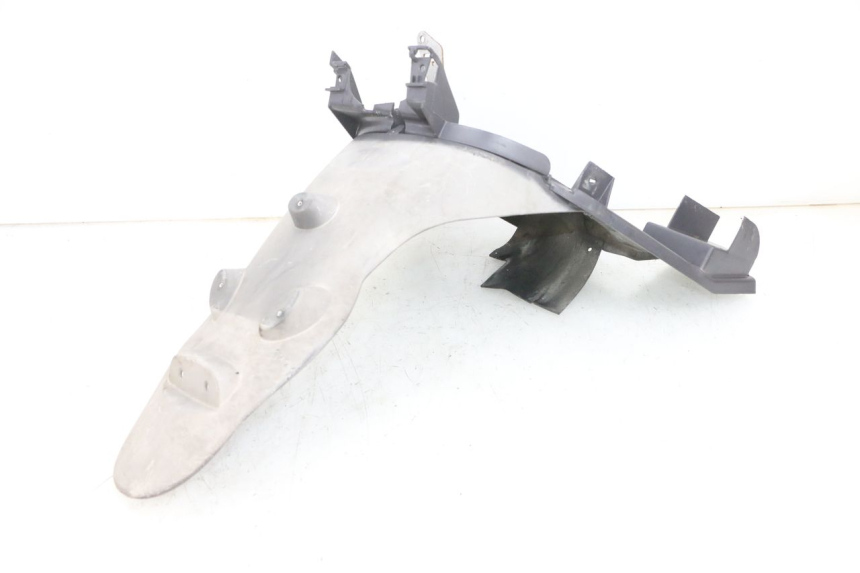 photo de SPRITZSCHUTZ PEUGEOT VIVACITY 100 (1999 - 2008) - Charakteristische Merkmale