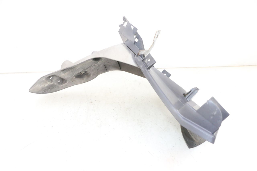 photo de SPRITZSCHUTZ PEUGEOT VIVACITY 100 (1999 - 2008) - Kennzeichnungen und Originalreferenzen