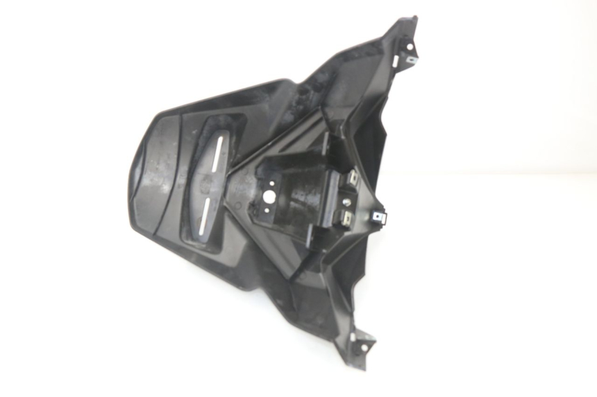 photo de SPRITZSCHUTZ YAMAHA XMAX X-MAX ABS 125 (2014 - 2016) - Zoom auf Gebrauchszustand