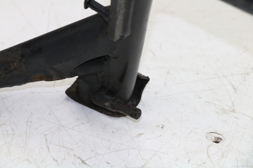 photo de MITTLERER STäNDER HONDA FES PANTHEON 2T 125 (1998 - 2002)