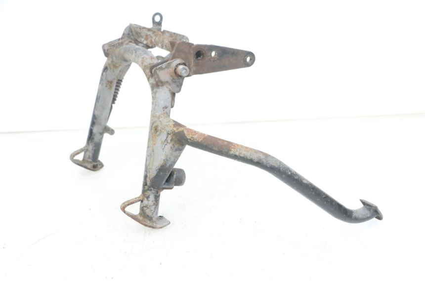 photo de HAUPTSTÄNDER PIAGGIO MP3 500 (2016 - 2018) - Details der Befestigungspunkte