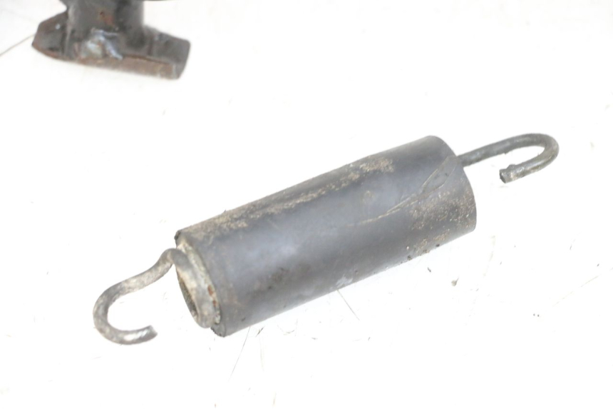 photo de MITTLERER STäNDER YAMAHA YP MAJESTY 125 (2002 - 2006) - Charakteristische Merkmale