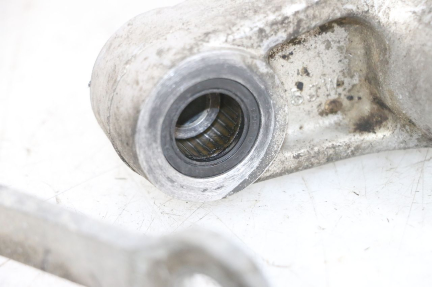 photo de UMLENKHEBEL YAMAHA FJR ABS 1300 (2006 - 2012) - Oberflächenzustand und Material