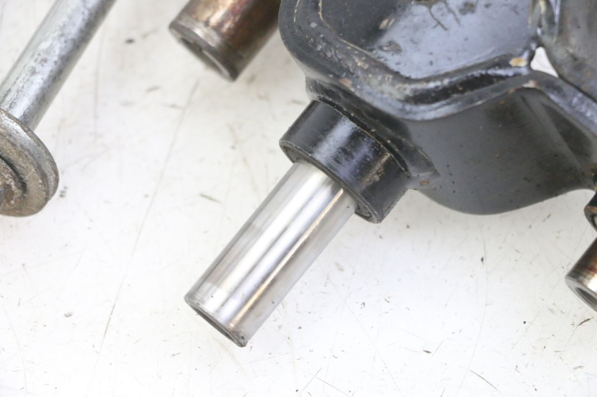 photo de UMLENKHEBEL SUZUKI GS GSE 500 (2001 - 2003)