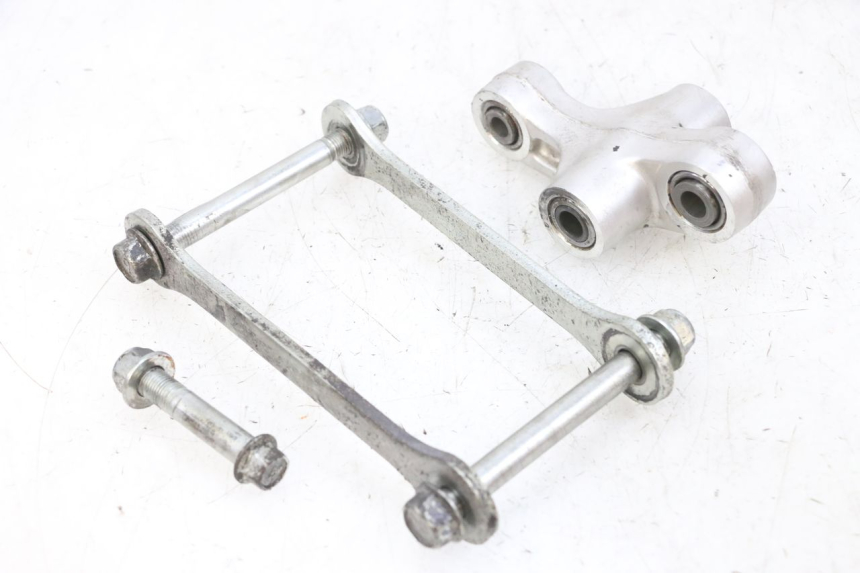 photo de UMLENKHEBEL SUZUKI GSF N BANDIT 600 (1996 - 1999) - Hauptansicht