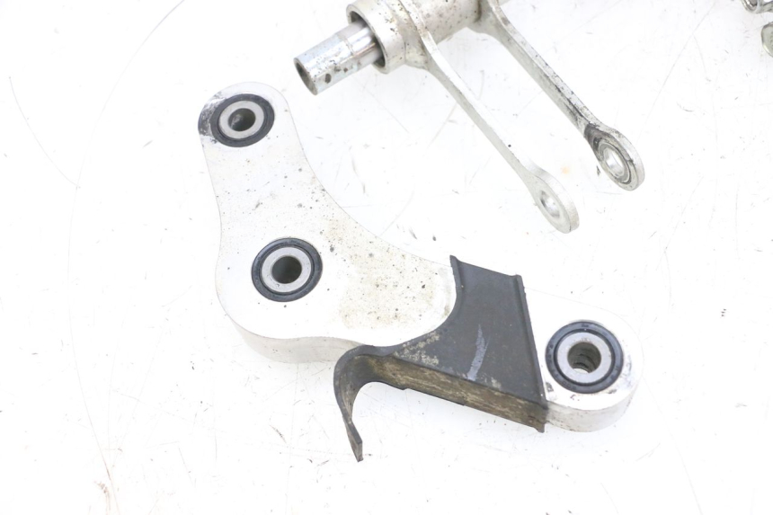 photo de UMLENKHEBEL YAMAHA MT-07 MT07 ABS 700 (2018 - 2020) - Zoom auf Komponenten