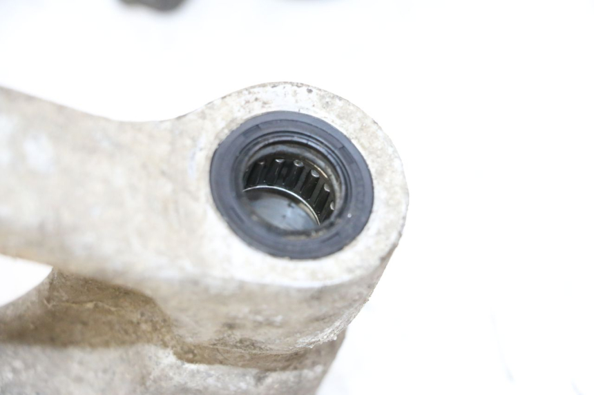 photo de UMLENKHEBEL HONDA NSR R 125 (1994 - 2003) - Zoom auf Gebrauchszustand