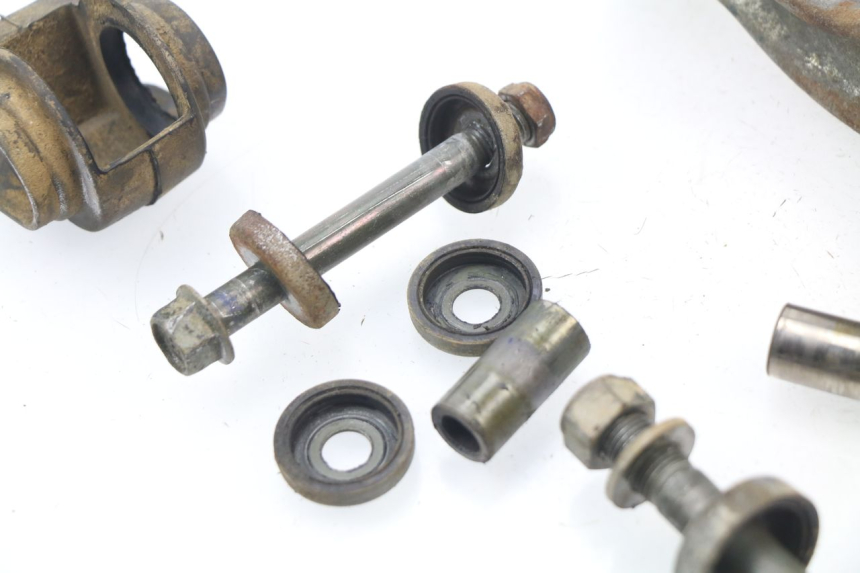 photo de STOßDäMPFERSTREBE YAMAHA TTR 125 (2000 - 2020)