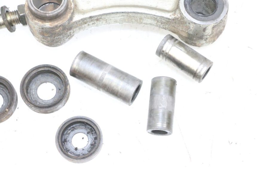 photo de STOßDäMPFERSTREBE YAMAHA TTR 125 (2000 - 2020) - Kennzeichnungen und Originalreferenzen