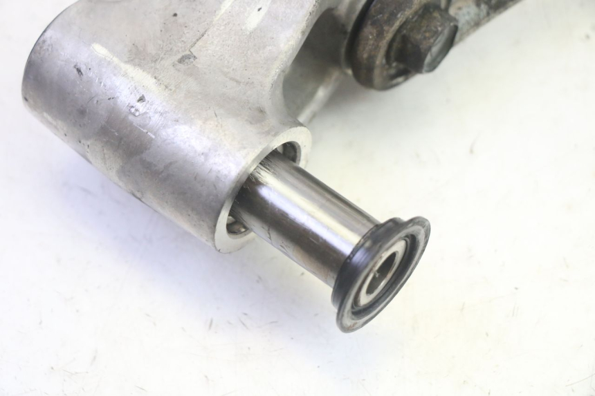 photo de UMLENKHEBEL KAWASAKI ZR 7 750 (1999 - 2001) - Oberflächenzustand und Material