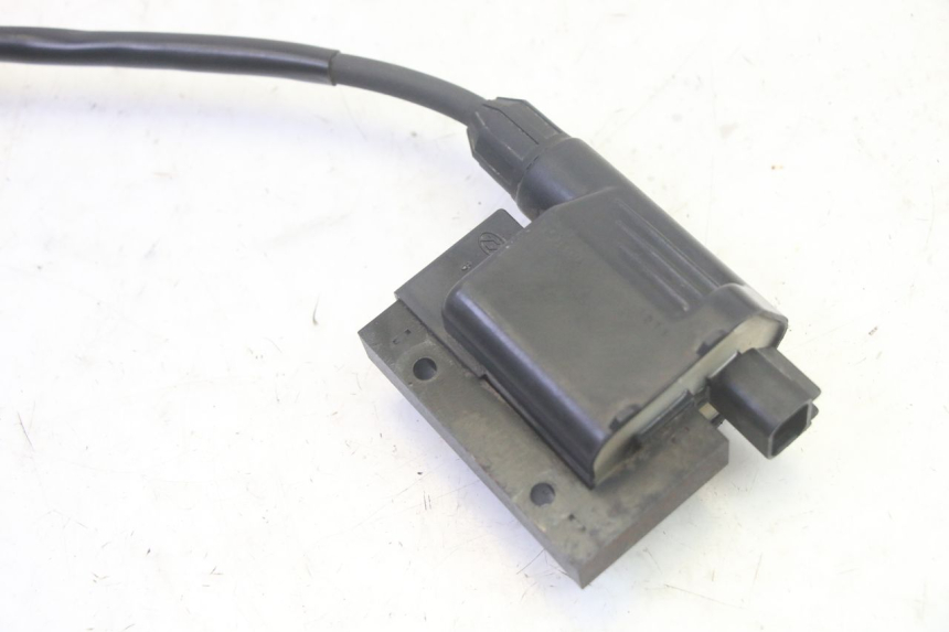 photo de ZüNDSPULE KYMCO AGILITY 16+ 4T 50 (2018 - 2023) - Details der Befestigungspunkte