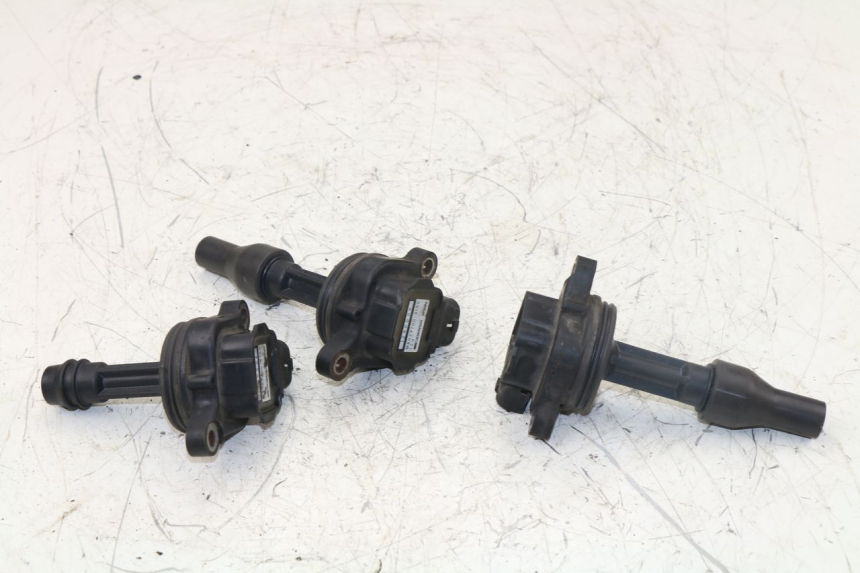 photo de ZÜNDSPULE TRIUMPH TIGER 955 (2001 - 2004) - Technische Nahaufnahme