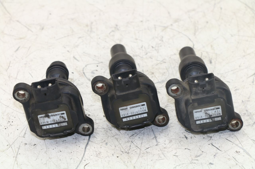 photo de ZÜNDSPULE TRIUMPH TIGER 955 (2001 - 2004) - Oberflächenzustand und Material