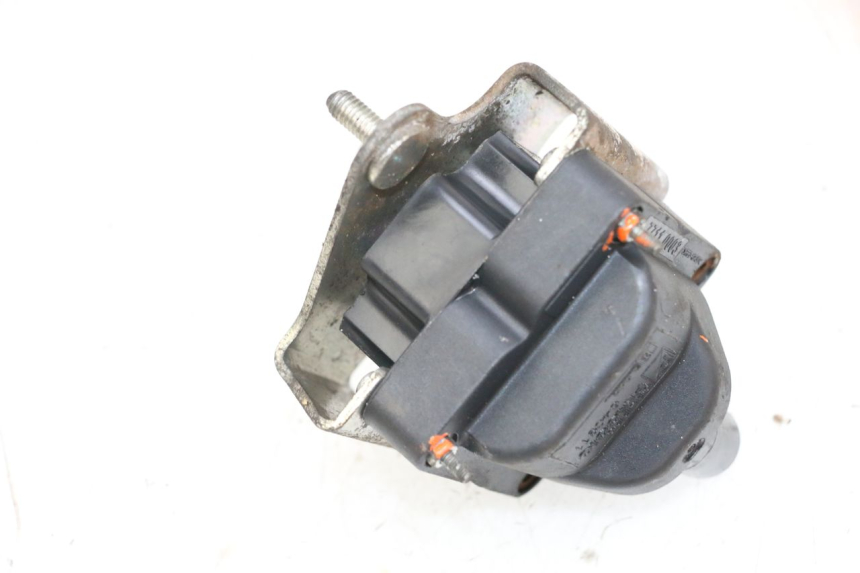 photo de ZüNDSPULE PIAGGIO VESPA GTS SUPER IE 125 (2009 - 2016) - Zoom auf Gebrauchszustand