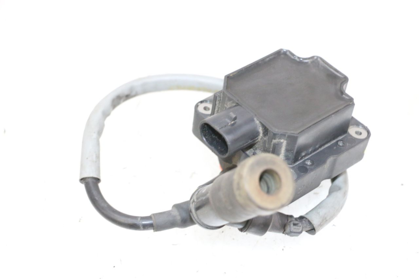 photo de ZÜNDSPULE PIAGGIO VESPA LX IE 125 (2010 - 2012) - Details der Befestigungspunkte