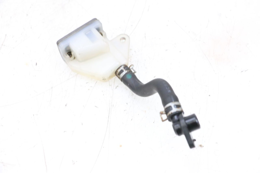 photo de BREMSFLÜSSIGKEITSGLAS SUZUKI GSXR GSX-R 1000 (2003 - 2004) - Zoom auf Gebrauchszustand