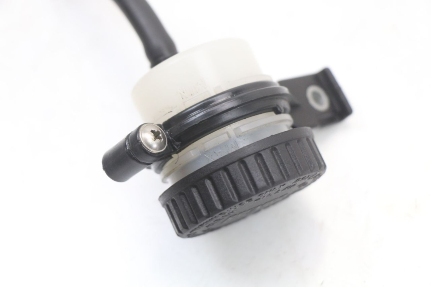 photo de BREMSFLÜSSIGKEITSGLAS MOTO GUZZI NORGE 8V GT 1200 (2011 - 2016)
