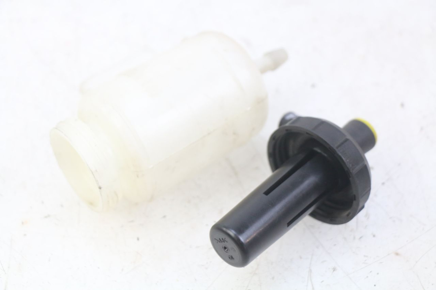 photo de BREMSFLÜSSIGKEITSGLAS RENAULT TWIZY 45 (2012 - 2019)