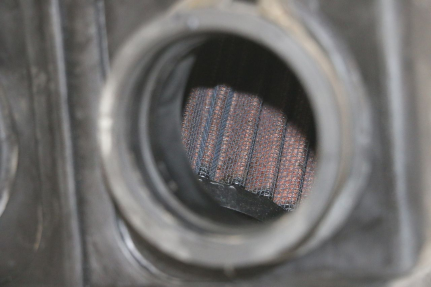 photo de LUFTFILTERKASTEN SUZUKI GS GSE 500 (2001 - 2003)