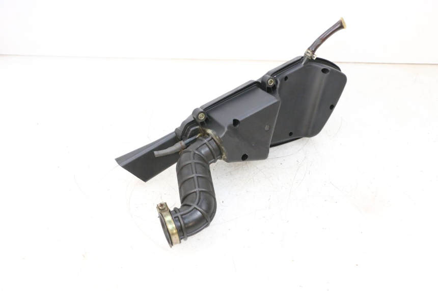 photo de LUFTFILTER PEUGEOT KISBEE 4T 50 (2010 - 2017) - Technische Nahaufnahme