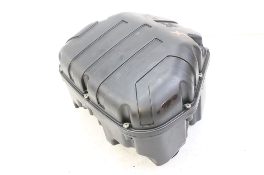 photo de LUFTFILTERKASTEN YAMAHA XJ6 600 (2008 - 2016)