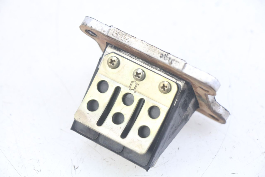 photo de ANSAUGSTUTZEN DERBI GPR 50 (2004 - 2009)