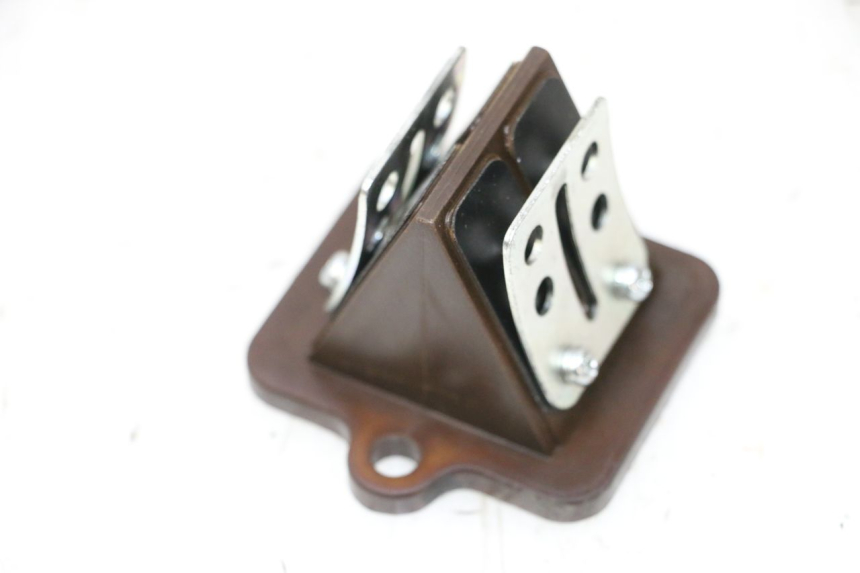 photo de ANSAUGSTUTZEN PEUGEOT KISBEE 2T 50 (2010 - 2017) - Hauptansicht