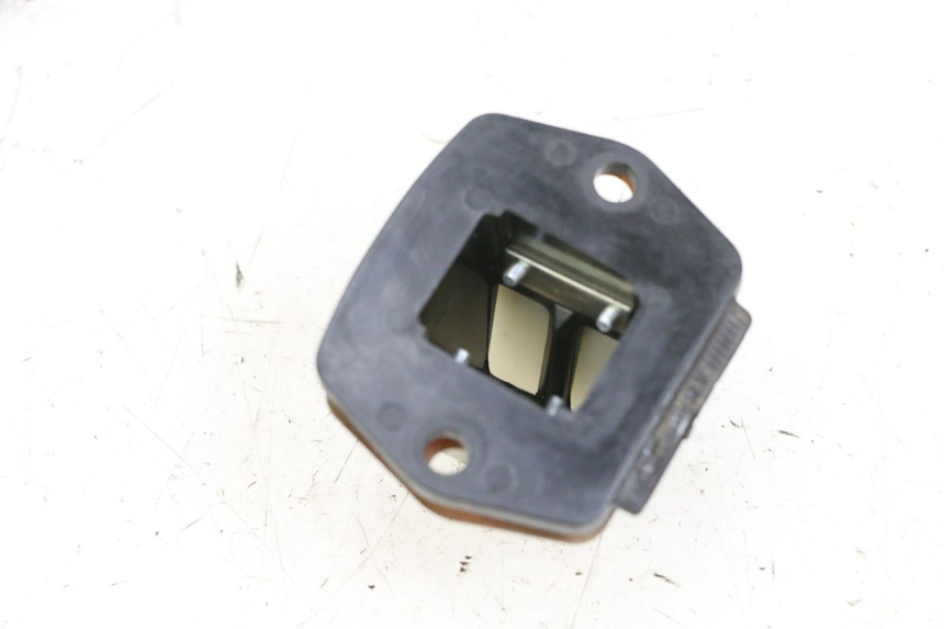 photo de MEMBRANBLOCK PIAGGIO NEW TYPHOON 50 (2018 - 2021) - Zoom auf Gebrauchszustand