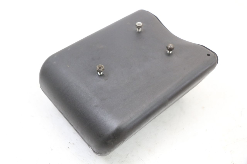 photo de HANDSCHUHFACH SUZUKI GSX E 250 (1982 - 1983)