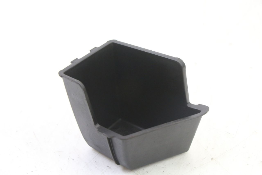 photo de HANDSCHUHFACH PEUGEOT SATELIS 125 (2013 - 2018)