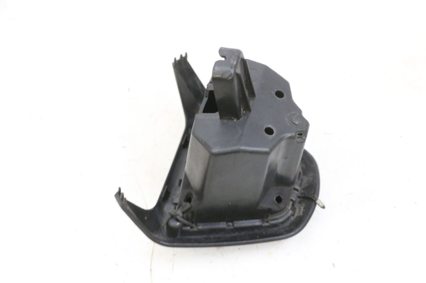 photo de HANDSCHUHFACH PEUGEOT SPEEDFIGHT 4 4T EFI 50 (2021 - 2025) - Alternative Perspektive