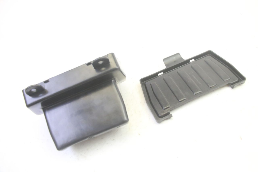 photo de HANDSCHUHFACH KSR TR SM 50 (2015 - 2018) - Technische Nahaufnahme