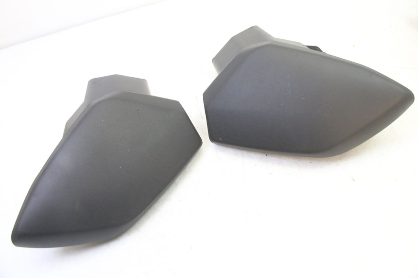 photo de HANDSCHUHFACH YAMAHA XMAX X-MAX 125 (2021 - 2025)