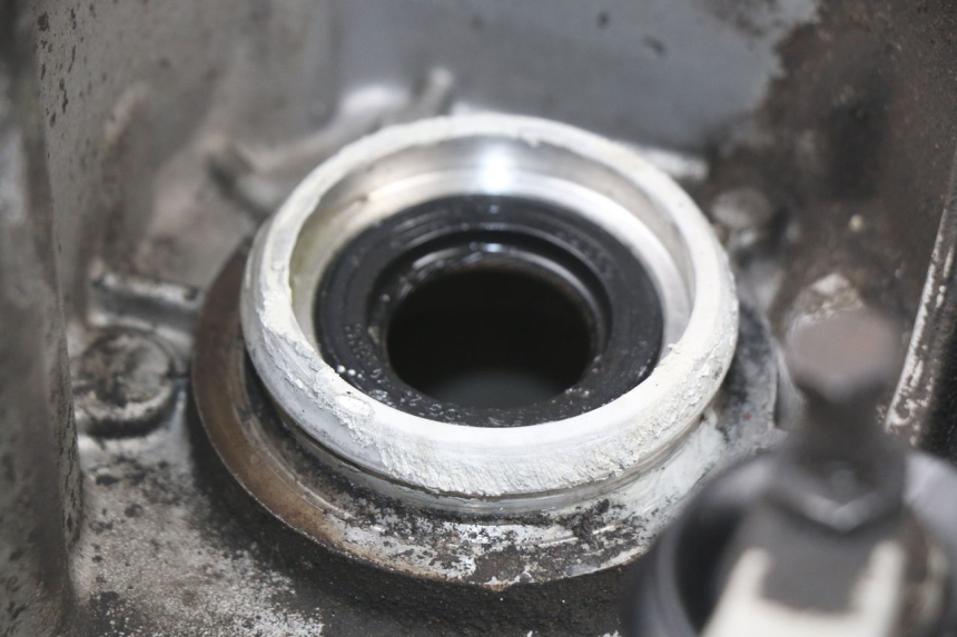 photo de GETRIEBE  BMW K100 1000 (1982 - 1990) - Zoom auf Gebrauchszustand