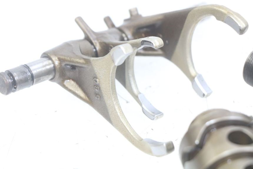 photo de GETRIEBE TRIUMPH SPRINT ST 955 (1999 - 2001)
