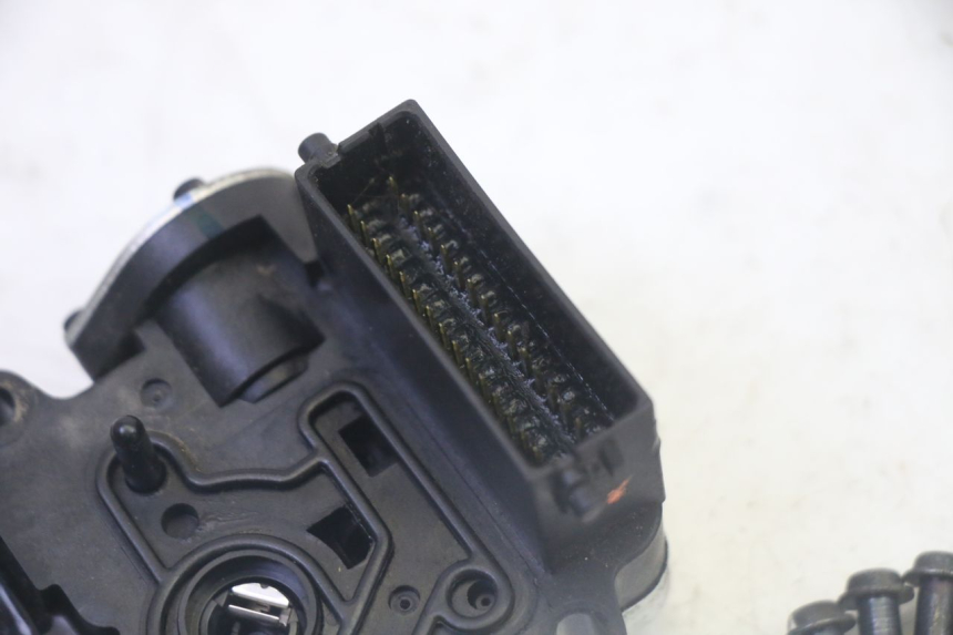 photo de CDI STEUERGERÄT HONDA FES S-WING SWING ABS 125 (2007 - 2015)